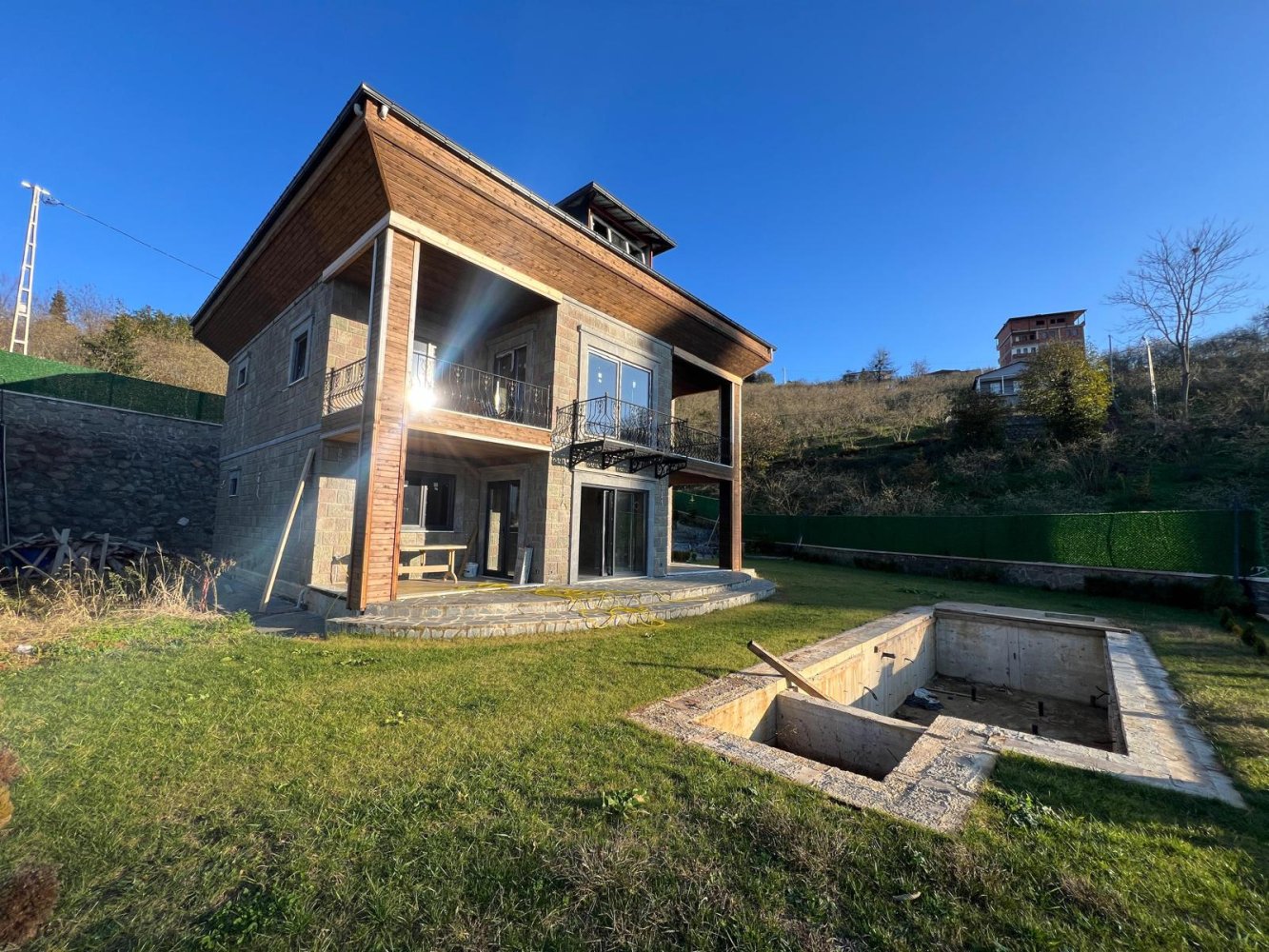 Villa 4+1 in Trabzon, Turkey No. 40324