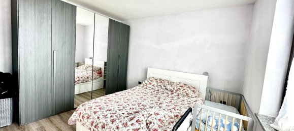 3-salle Appartement à Mortara, Italy No. 125295 2