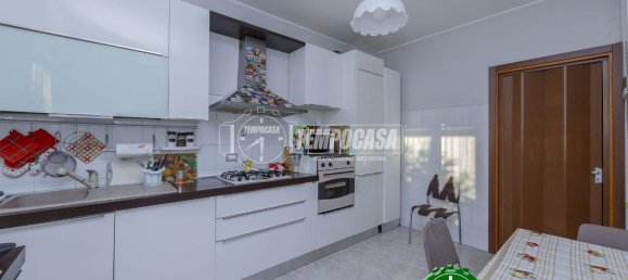 Квартира с 4 комнатами в Торревеккья Пиа, Италия № 152785 9