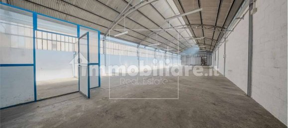 Almacén de 5 habitaciónes en Turin, Italy No. 345893 18