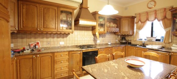 3 Schlafzimmer Maisonette-Wohnung in Mqabba, Malta, Nr. 8075 6