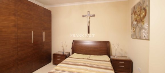 3 Schlafzimmer Maisonette-Wohnung in Mqabba, Malta, Nr. 8075 8