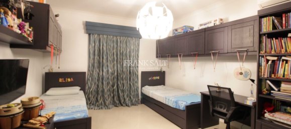 3 Schlafzimmer Maisonette-Wohnung in Mqabba, Malta, Nr. 8075 11
