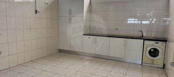 Lagerhaus in Barcelos, Portugal 1110m², Nr. 44463 4