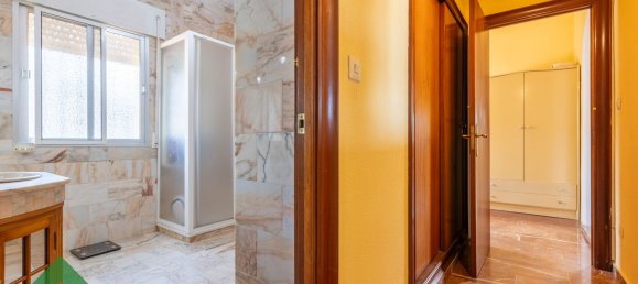 4 غرف نوم منزل في Cadiz, Spain رقم 155662 34