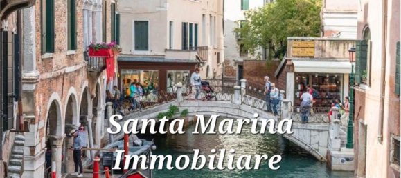 5 rooms Commercial property in Venice, Italy No. 61794 14