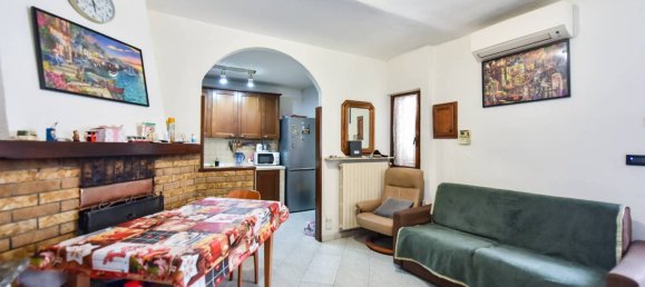2 bedrooms Apartment in Moncalieri, Italy No. 297494 6