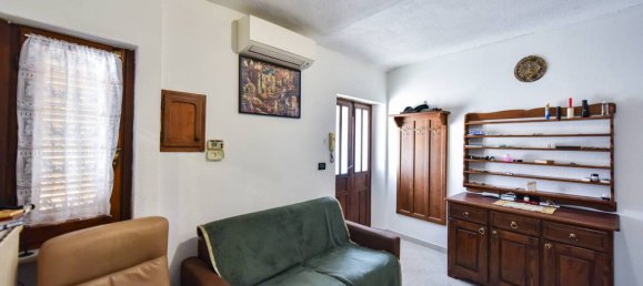 2 bedrooms Apartment in Moncalieri, Italy No. 297494 4