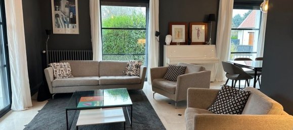 5 bedrooms House in Chambray-les-Tours, France No. 155328 2