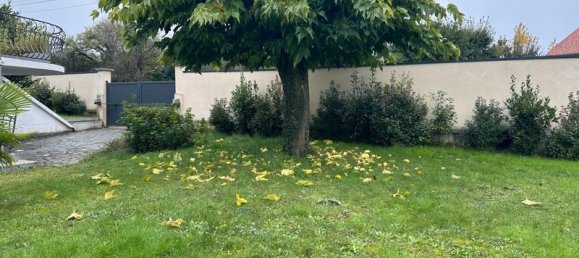 5 bedrooms House in Chambray-les-Tours, France No. 155328 11