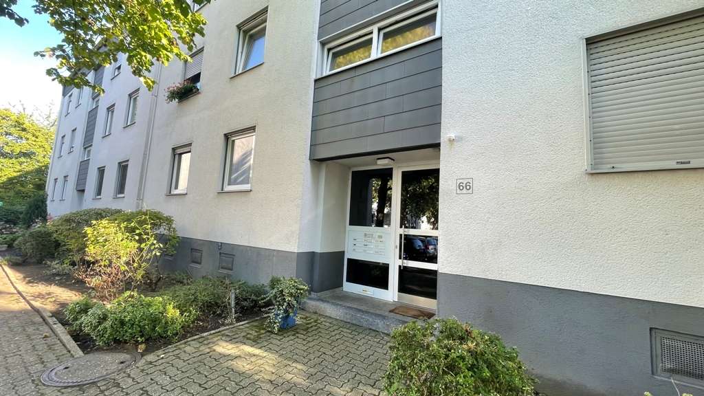 Apartamento de 3 dormitorios en Essen, Germany No. 25460