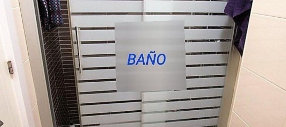 Apartamento de 3 dormitorios en Cádiz, Spain No. 148616 10