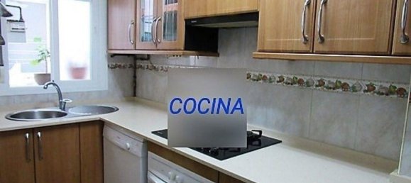 Apartamento de 3 dormitorios en Cádiz, Spain No. 148616 3