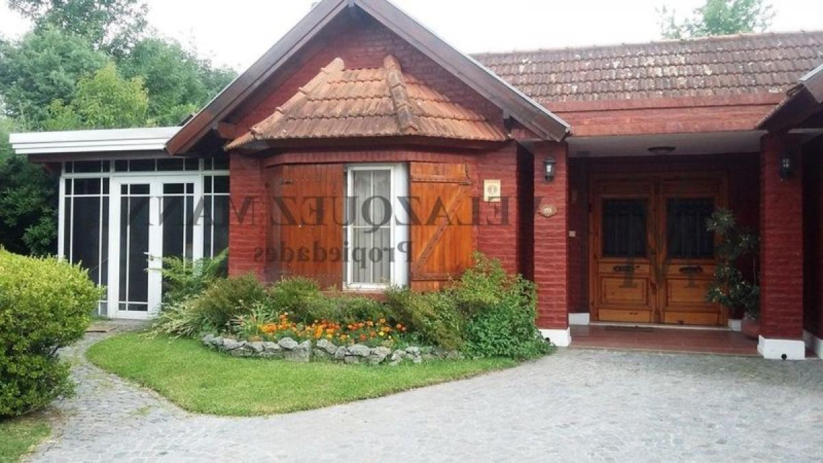 4 Schlafzimmer Haus in Esteban Echeverria, Argentina, Nr. 82371