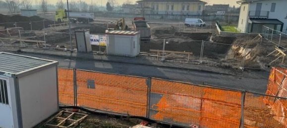 4 rooms Apartment in Martinengo, Italy No. 70155 6