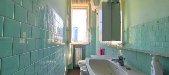 3 Schlafzimmer Wohnung in Naples, Italy, Nr. 164788 24