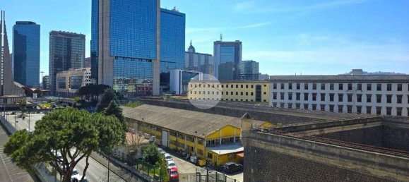 3 Schlafzimmer Wohnung in Naples, Italy, Nr. 164788 15