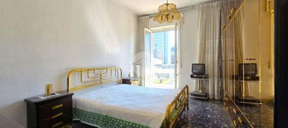 3 Schlafzimmer Wohnung in Naples, Italy, Nr. 164788 20