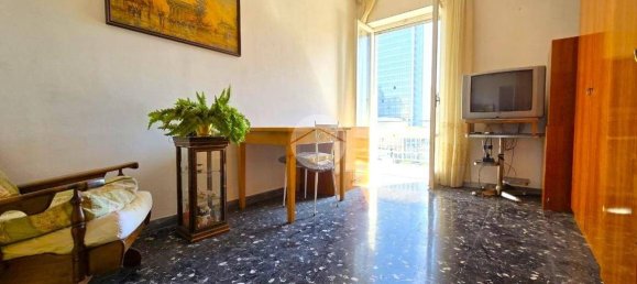 3 Schlafzimmer Wohnung in Naples, Italy, Nr. 164788 16