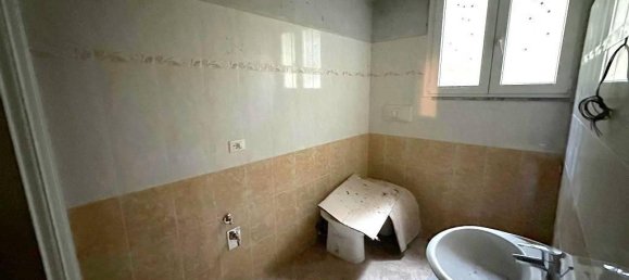 3 rooms Apartment in Seregno, Italy No. 21150 20