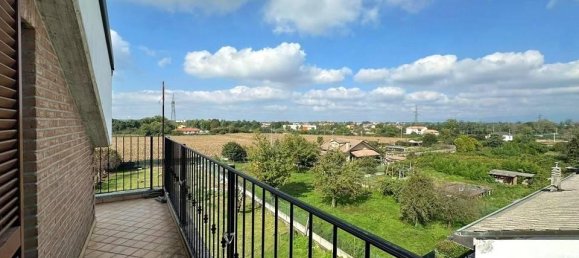 3 rooms Apartment in Seregno, Italy No. 21150 25