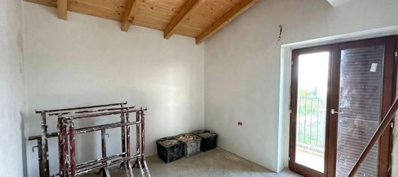 3 rooms Apartment in Seregno, Italy No. 21150 7