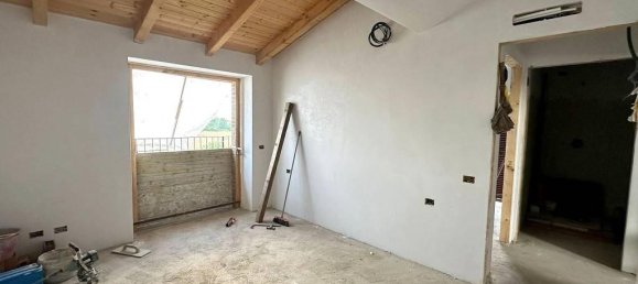 3 rooms Apartment in Seregno, Italy No. 21150 13