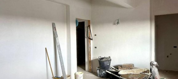 3 rooms Apartment in Seregno, Italy No. 21150 14