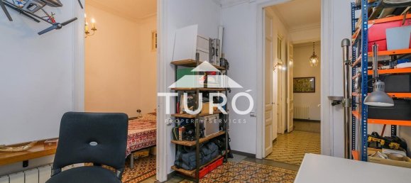 4 Schlafzimmer Wohnung in Ciutat Vella, Spain, Nr. 141324 13