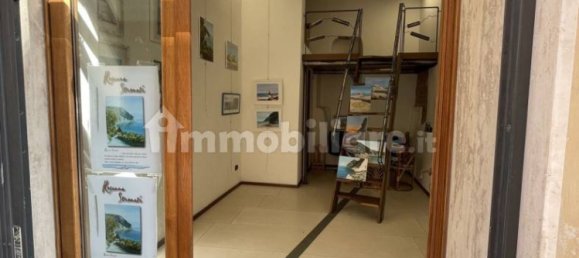 Propiedad comercial de 1 habitación en Ancona, Italy No. 13395 12