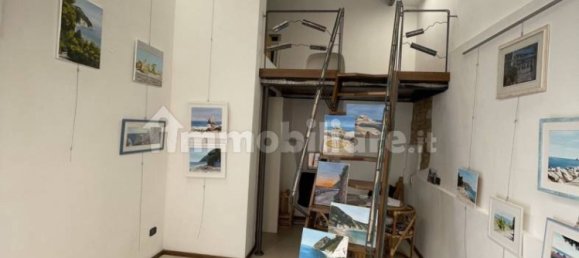 Propiedad comercial de 1 habitación en Ancona, Italy No. 13395 5