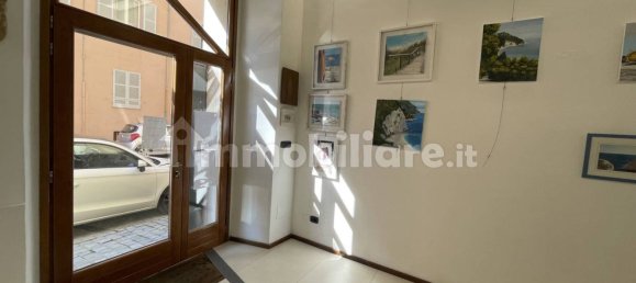 Propiedad comercial de 1 habitación en Ancona, Italy No. 13395 2