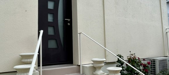 5 bedrooms House in Les Allues, France No. 308817 3