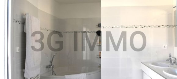 3 Schlafzimmer Haus in Denat, France, Nr. 306890 10