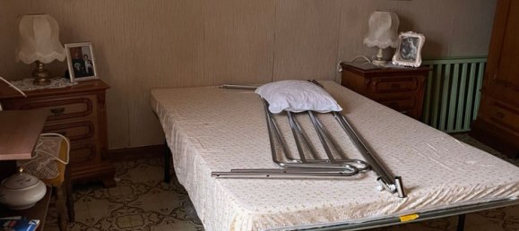 Дом с 9 комнатами в Каррара, Италия № 45774 9