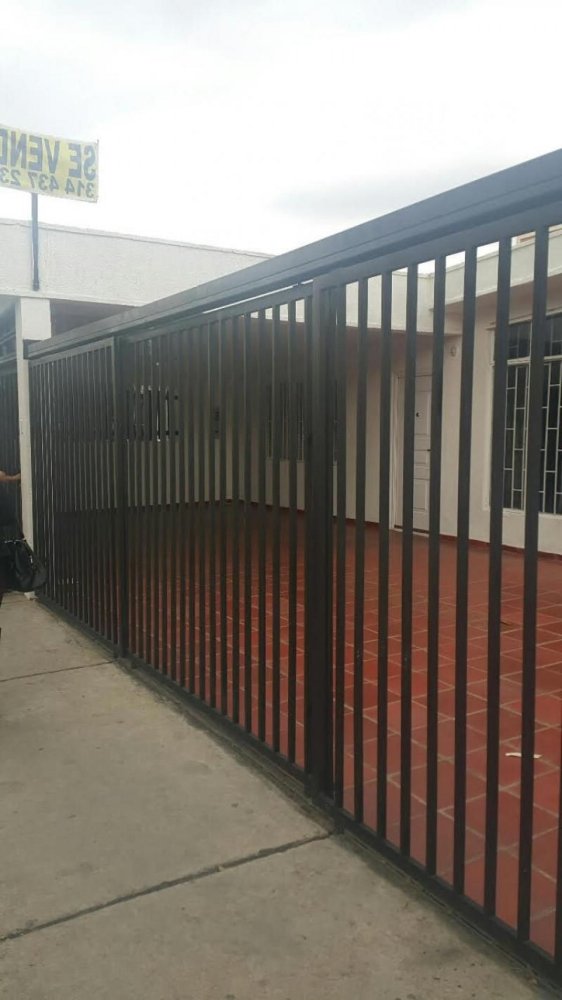 5 bedrooms House in Bogota, Colombia No. 11677