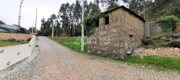 2 bedrooms House in Penafiel, Portugal No. 32938 3