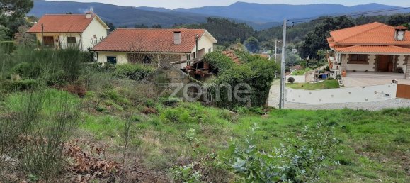 2 bedrooms House in Penafiel, Portugal No. 32938 2