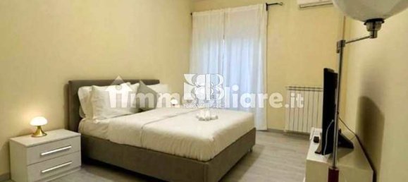2 Schlafzimmer Wohnung in Rome, Italy, Nr. 329696 8