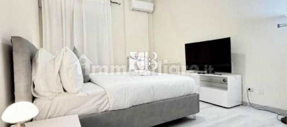 2 Schlafzimmer Wohnung in Rome, Italy, Nr. 329696 3
