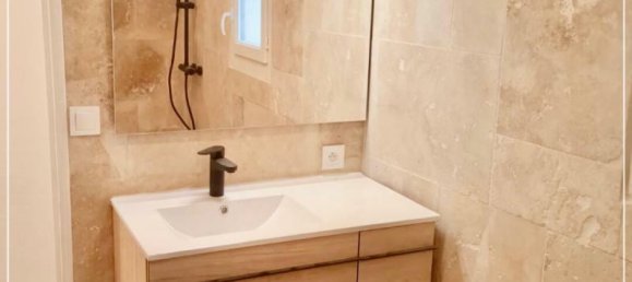 1 bedroom House in La Seyne-sur-Mer, France No. 284746 6