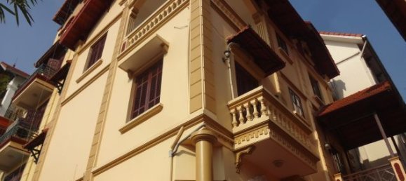 4 bedrooms House in Tay Ho, Vietnam No. 1750 3