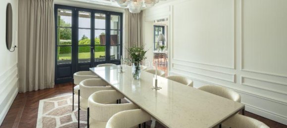 7 bedrooms Villa in Marbella, Spain No. 69962 11