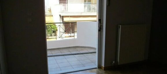 Квартира с 2 спальнями в Пирей, Греция № 2104 16