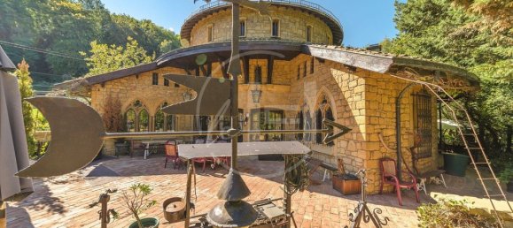 Castelos T8 em Plappeville, France N.º 59513 5