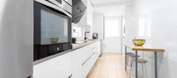 4 bedrooms Apartment in Montornes Del Valles, Spain No. 142116 8