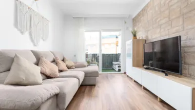 4 bedrooms Apartment in Montornes Del Valles, Spain No. 142116