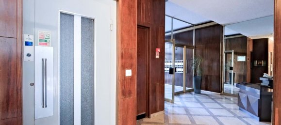 6 غرف نوم شقة في Lisbon, Portugal رقم 117397 46