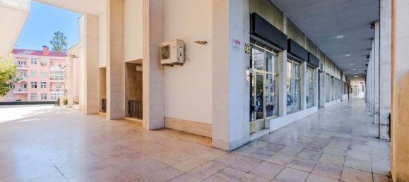 6 غرف نوم شقة في Lisbon, Portugal رقم 117397 5