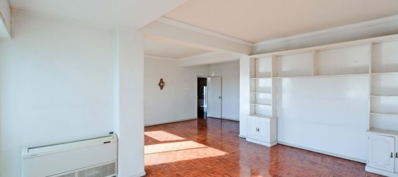 6 غرف نوم شقة في Lisbon, Portugal رقم 117397 42